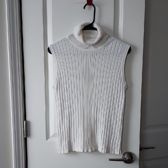Karen Scott Ribbed White Sleeveless Turtleneck Sweater Small - Picture 1 of 8